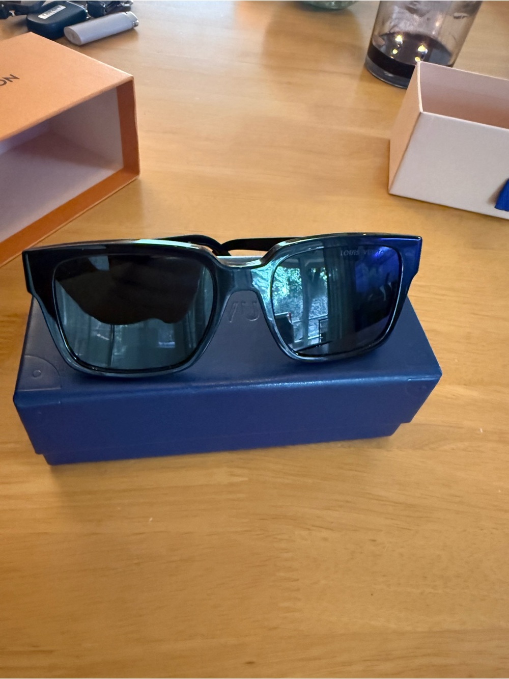 Louis Vuitton men’s “glide” sunglasses